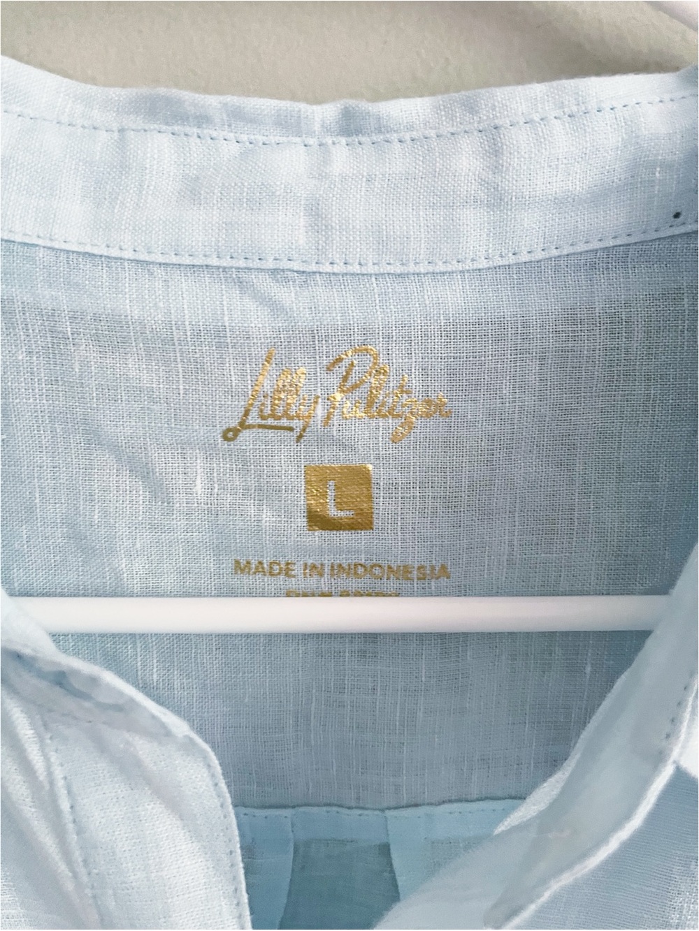 Lilly Pulitzer linen light blue button-down shirt, size L - Picture 3 of 9